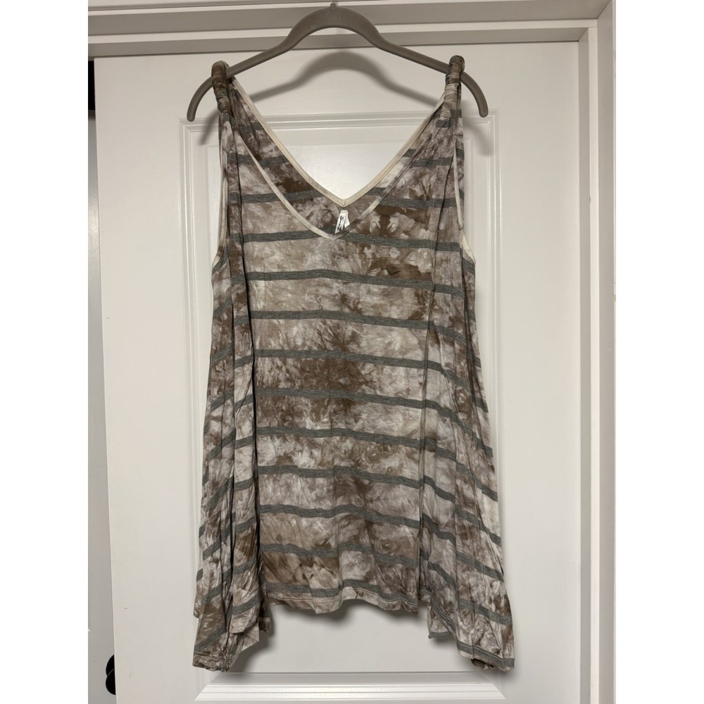 Seven7 brand tank top, twisted strap design & gray striped tie-dye pattern, 2XL